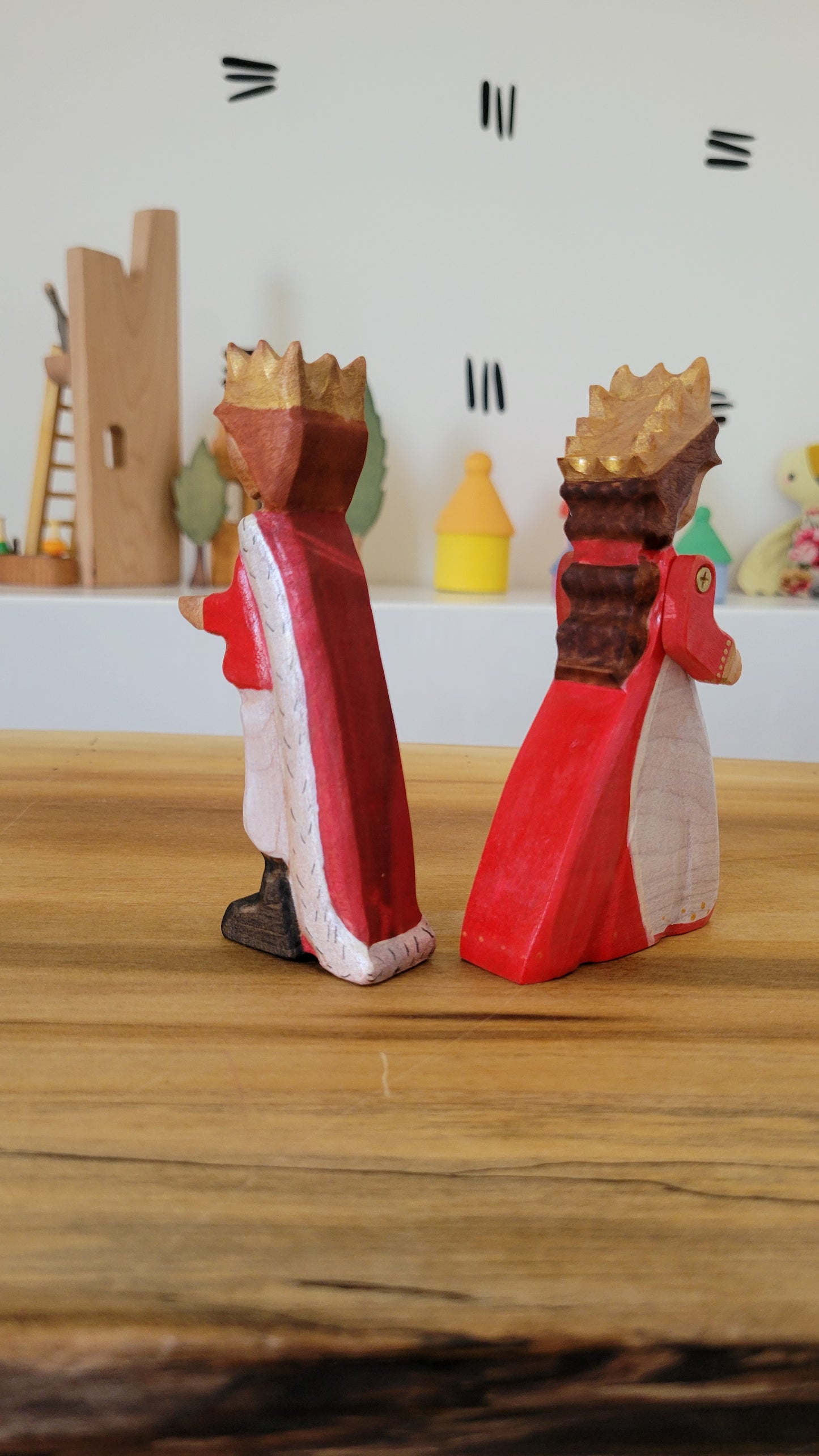 King and Queen set with baby