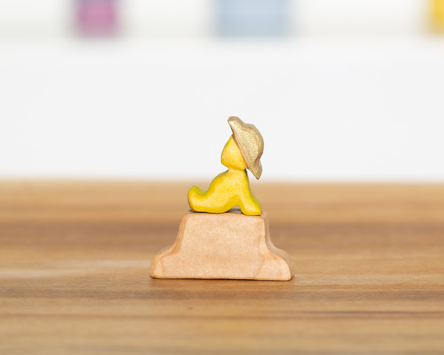 Garden Sprite with tree stump