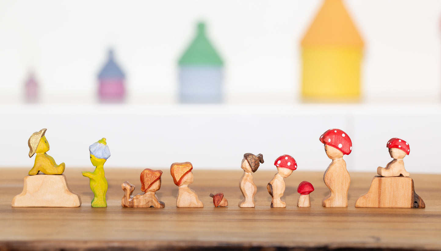 Little Sitting Brown Cap Mushroom Sprite