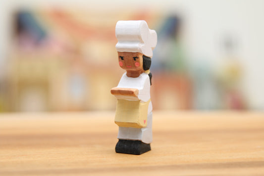 Short maple chef with black hair