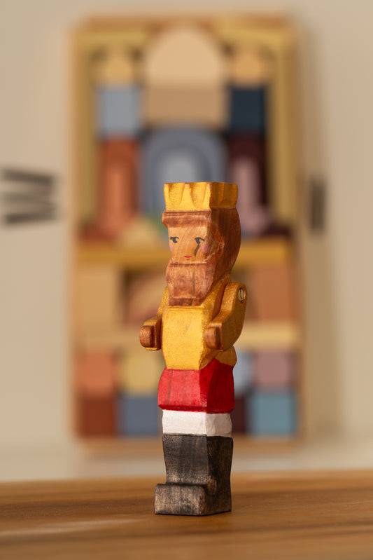 Red King with Baby