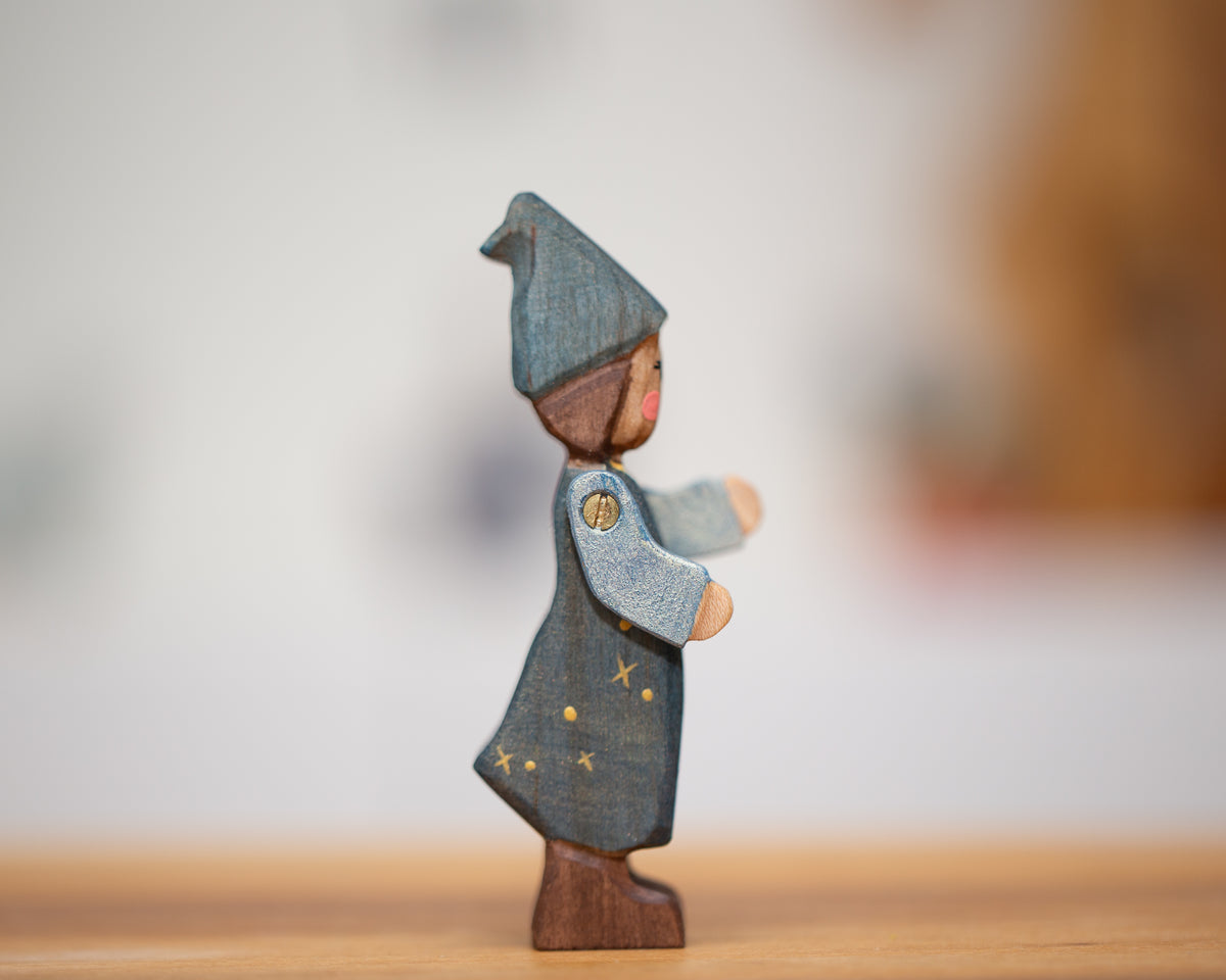 Wizard with short hair