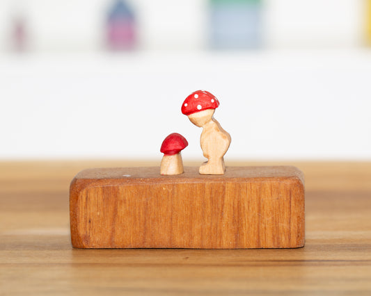 Mushroom Sprite with tiny Mushroom